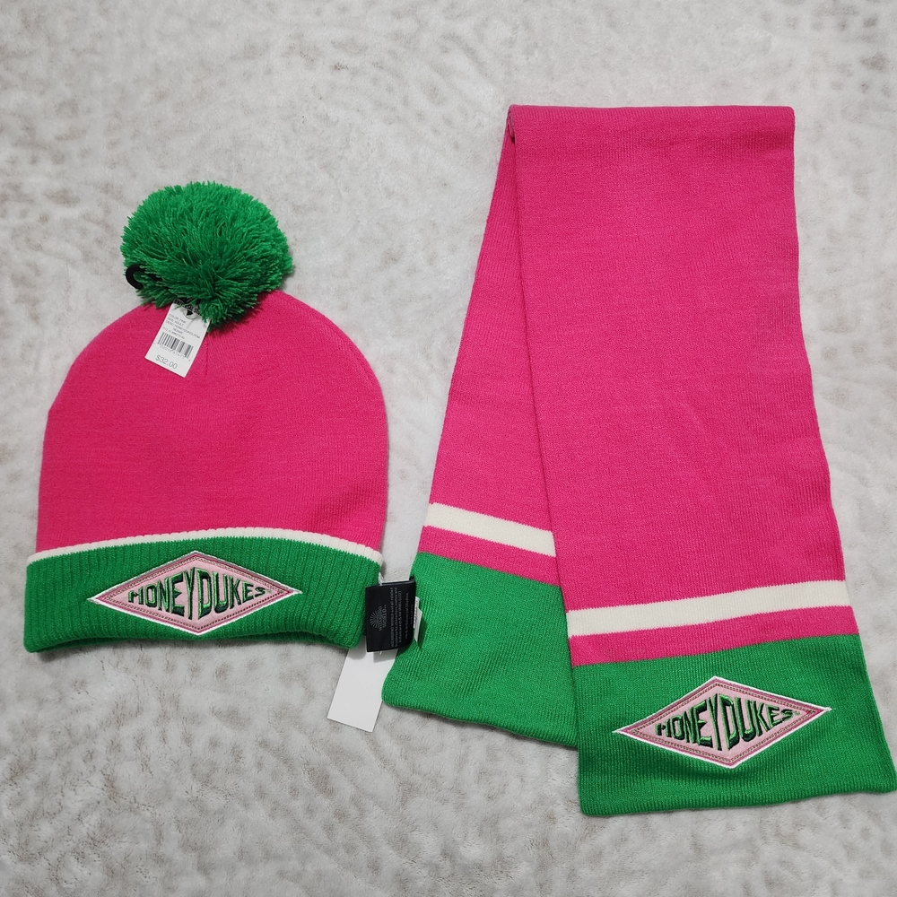 The Wizarding World of Harry Potter Honeydukes Beanie and Scarf Unisex Set